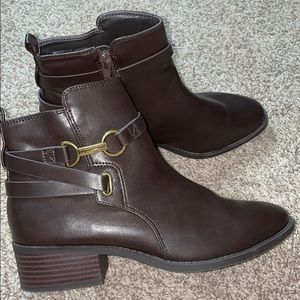 Ann Taylor Boots